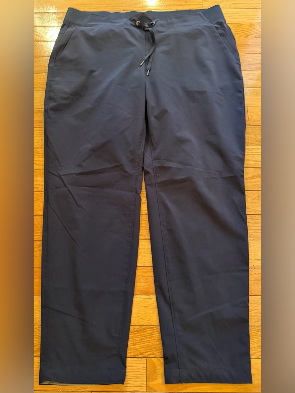 Athleta Dark Gray Midtown Pull-on Athletic Lightweight Pants Women’s 14
